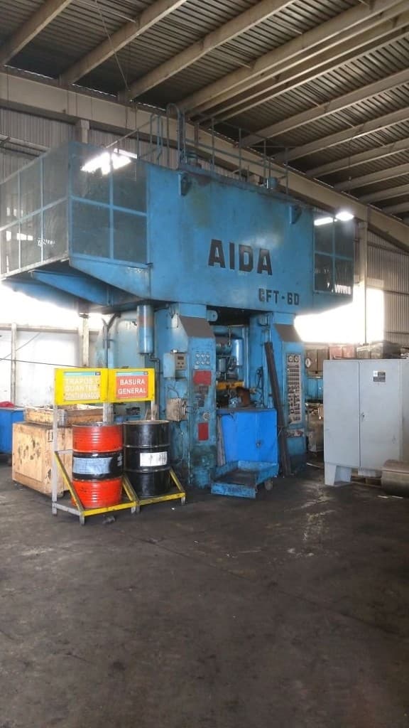 Presse de forgeage à froid Aida CFT-60 - 600 tonne