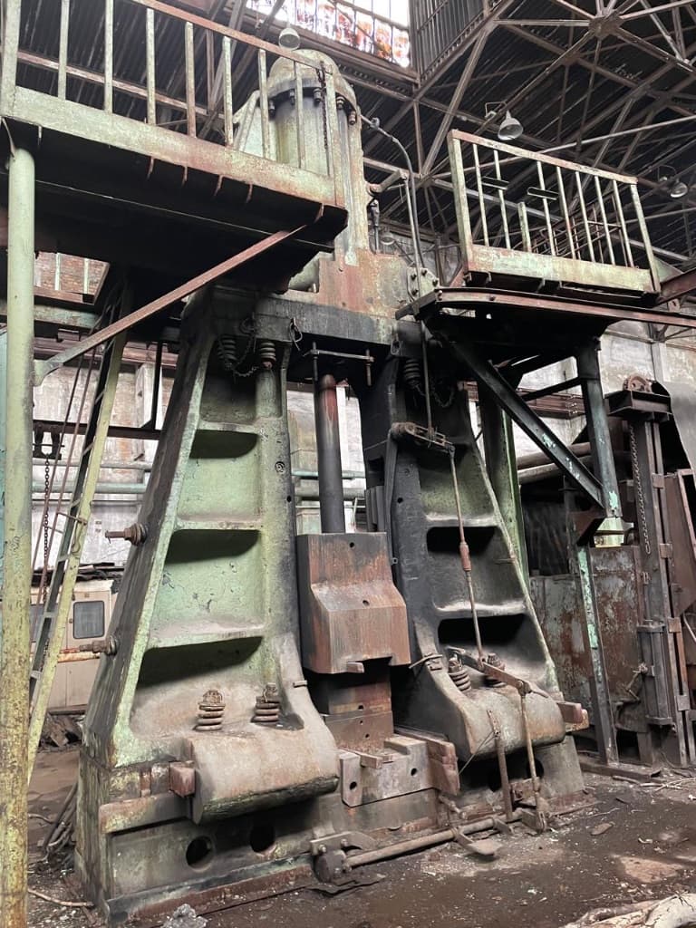 Marteau de forge VoronezhPress M213 - 3 tonne