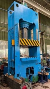 Presse hydraulique Gidropress P479 - 400 tonne ID: 75875