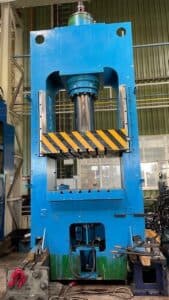 Presse hydraulique Gidropress P479 - 400 tonne (Photo 6)