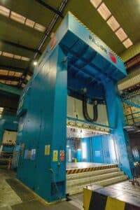 Presse d'estampage de tôles Fagor H4-2500-5000-3000 - 2500 tonne (Photo 2)