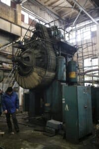 Presse de forgeage à chaud TMP Voronezh AKKB8040 - 1000 tonne (Photo 7)