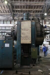 Presse de forgeage à chaud TMP Voronezh AKKB8040 - 1000 tonne ID: S84865
