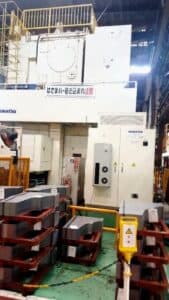 Presse de forgeage à froid Komatsu L2C / L2C1250 - 1250 tonne (Photo 7)