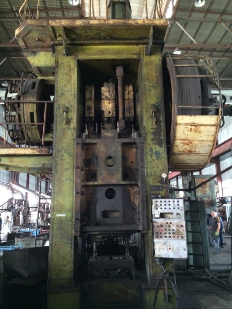 Presse de forgeage à chaud TMP Voronezh K04.196.840 - 1000 tonne