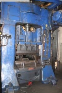 Presse à vis Kieserling FS 450 - 450 tonne (Photo 3)