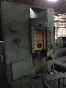 Presse à genouillère Barnaul KB8340 B - 1000 tonne (Photo 7)