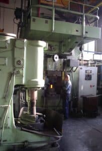 Presse à vis Zdas LVR 630 A-1 - 630 tonne (Photo 4)