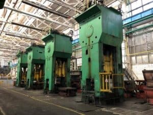 Presse d'ébavurage Erfurt PKZe 1250 - 1250 tonne (Photo 3)