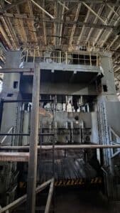 Presse d'estampage TMP Voronezh K4039 - 800 tonne (Photo 1)