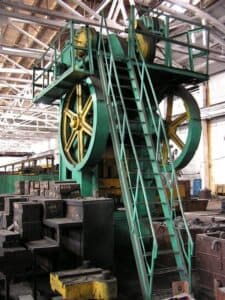 Presse à genouillère Barnaul K849C - 2000 tonne (Photo 1)