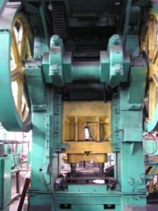 Presse à genouillère Barnaul K849C - 2000 tonne (Photo 2)