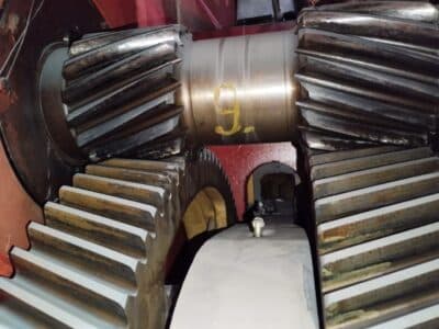Presse à genouillère Barnaul KB8336 - 400 tonne (Photo 10)