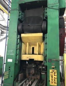 Presse à genouillère Barnaul K849C - 2000 tonne (Photo 4)