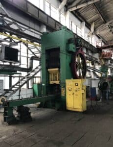 Presse à genouillère Barnaul K849C - 2000 tonne (Photo 3)