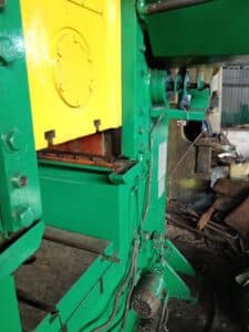 Presse à genouillère Barnaul KB8336 - 400 tonne (Photo 1)