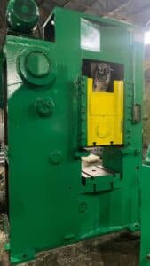 Presse à genouillère Barnaul KB8336 - 400 tonne (Photo 14)