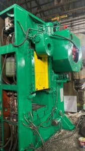 Presse à genouillère Barnaul KB8336 - 400 tonne (Photo 18)