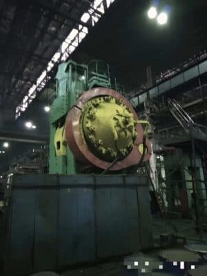 Presse de forgeage à chaud NKMZ Kramatorsk 6300 - 6300 tonne (Photo 2)