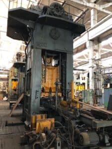 Presse d'ébavurage TMP Voronezh K2540 - 1000 tonne ID: S80849