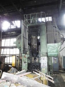 Presse de forgeage à chaud TMP Voronezh K04.019.840 - 1000 tonne (Photo 1)