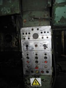 Presse de forgeage à chaud TMP Voronezh K04.019.840 - 1000 tonne (Photo 13)