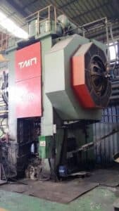 Presse de forgeage à chaud TMP Voronezh KB8544 - 2500 tonne (Photo 2)
