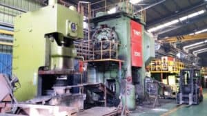 Presse de forgeage à chaud TMP Voronezh KB8544 - 2500 tonne (Photo 8)