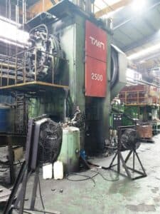 Presse de forgeage à chaud TMP Voronezh KB8544 - 2500 tonne (Photo 6)