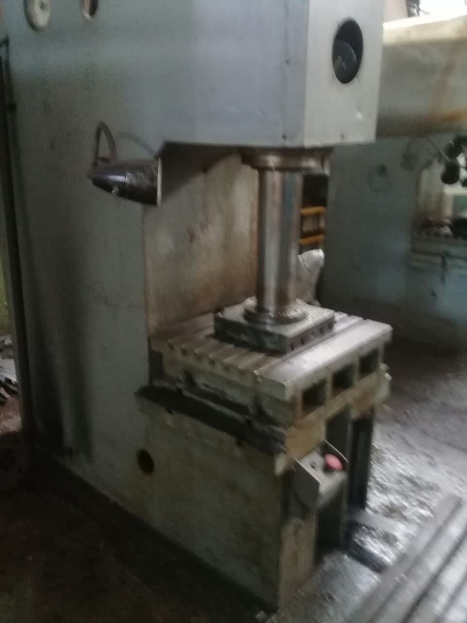 Presse hydraulique P6328 - 63 tonne