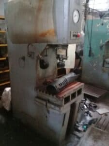 Presse hydraulique P6328 - 63 tonne (Photo 3)