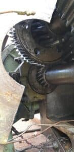 Presse d'ébavurage TMP Voronezh KA2534 - 250 tonne (Photo 10)