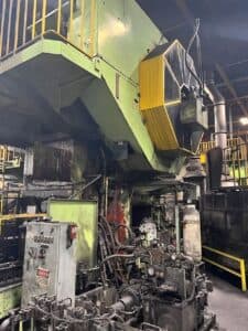 Presse de forgeage à chaud Kurimoto C2F-16 - 1600 ID: 76039