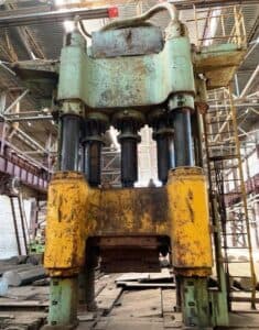 Presse de forgeage en matrice ouverte Dnepropress PB1341 - 1250 tonne (Photo 7)