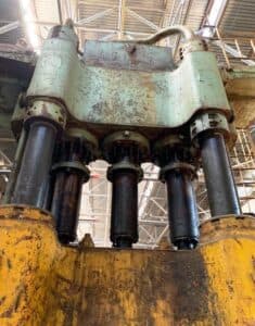 Presse de forgeage en matrice ouverte Dnepropress PB1341 - 1250 tonne (Photo 6)