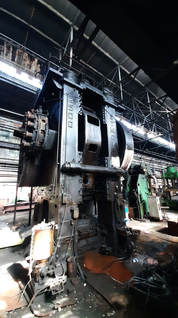 Presse de forgeage à chaud TMP Voronezh K8544 - 2500 tonne