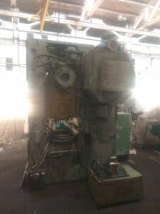 Presse à genouillère Barnaul KB8336 - 400 tonne (Photo 1)