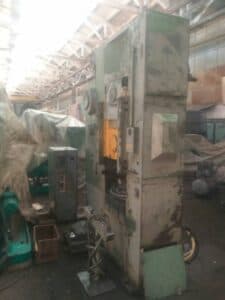 Presse à genouillère Barnaul KB8336 - 400 tonne (Photo 7)