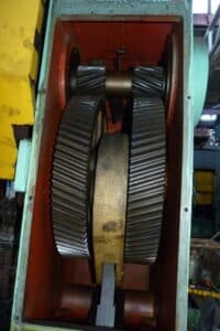 Presse à genouillère Barnaul KB8336 - 400 tonne (Photo 3)