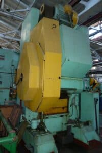 Presse de forgeage à froid Barnaul K0034 - 250 tonne (Photo 6)