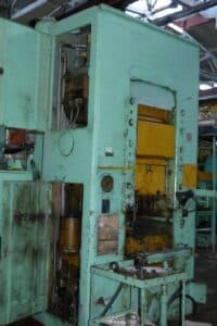 Presse à genouillère Barnaul K8338 - 630 tonne (Photo 6)