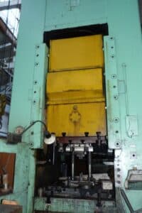 Presse de forgeage à froid Barnaul AC5100 - 400 tonne ID: 75193