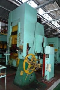Presse de forgeage à froid Barnaul AC5100 - 400 tonne ID: 75193