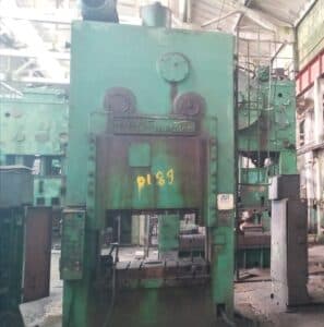 Presse d'ébavurage Ravne Metalna KES 250 A - 250 tonne (Photo 2)