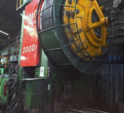 Presse de forgeage à chaud TMP Voronezh KB8043 - 2000 tonne (Photo 4)