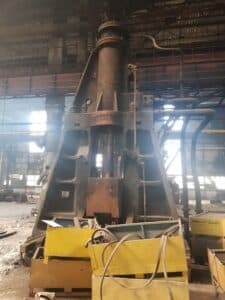 Marteau de forge SKMZ Kramatorsk M2147 - 5 tonne (Photo 2)