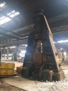 Marteau de forge SKMZ Kramatorsk M2147 - 5 tonne ID: 75199
