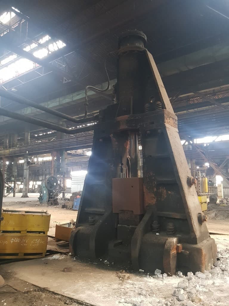 Marteau de forge SKMZ Kramatorsk M2147 - 5 tonne