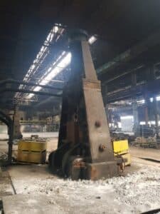 Marteau de forge SKMZ Kramatorsk M2147 - 5 tonne (Photo 6)