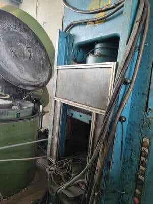 Presse à vis Weingarten PS 160 - 250 tonne (Photo 4)